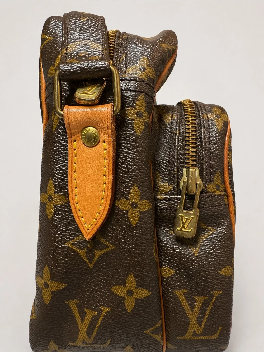 Louis Vuitton Monogram Nile GM Crossbody Shoulder Bag Vintage Made in France